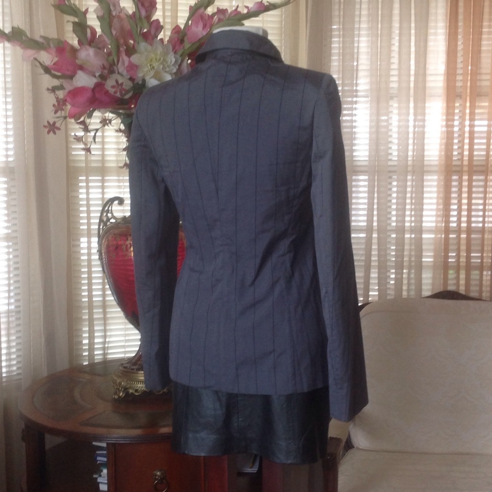 Authentic Valentino Roma jacket - Picture 4 of 8